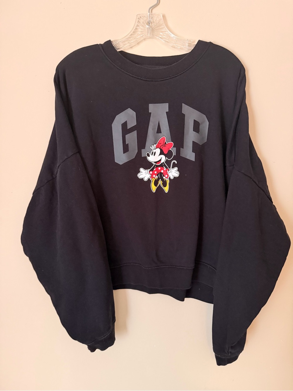 GAP Black Crewneck Sweatshirt with Minnie Mouse Graphic